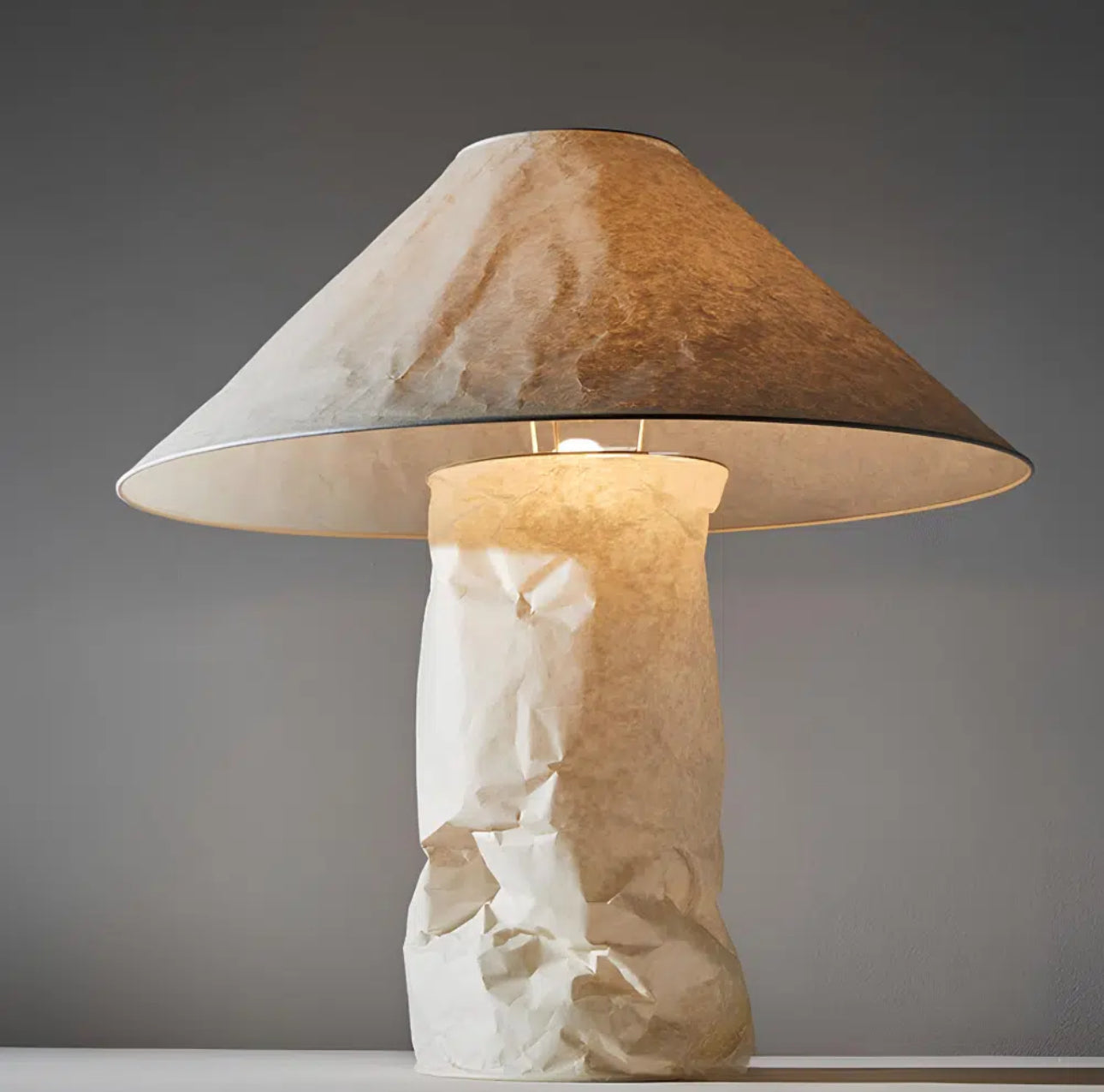ULUWATU - Lampe Wabi-Sabi en Papier – Design Inspiré par Ingo Maurer