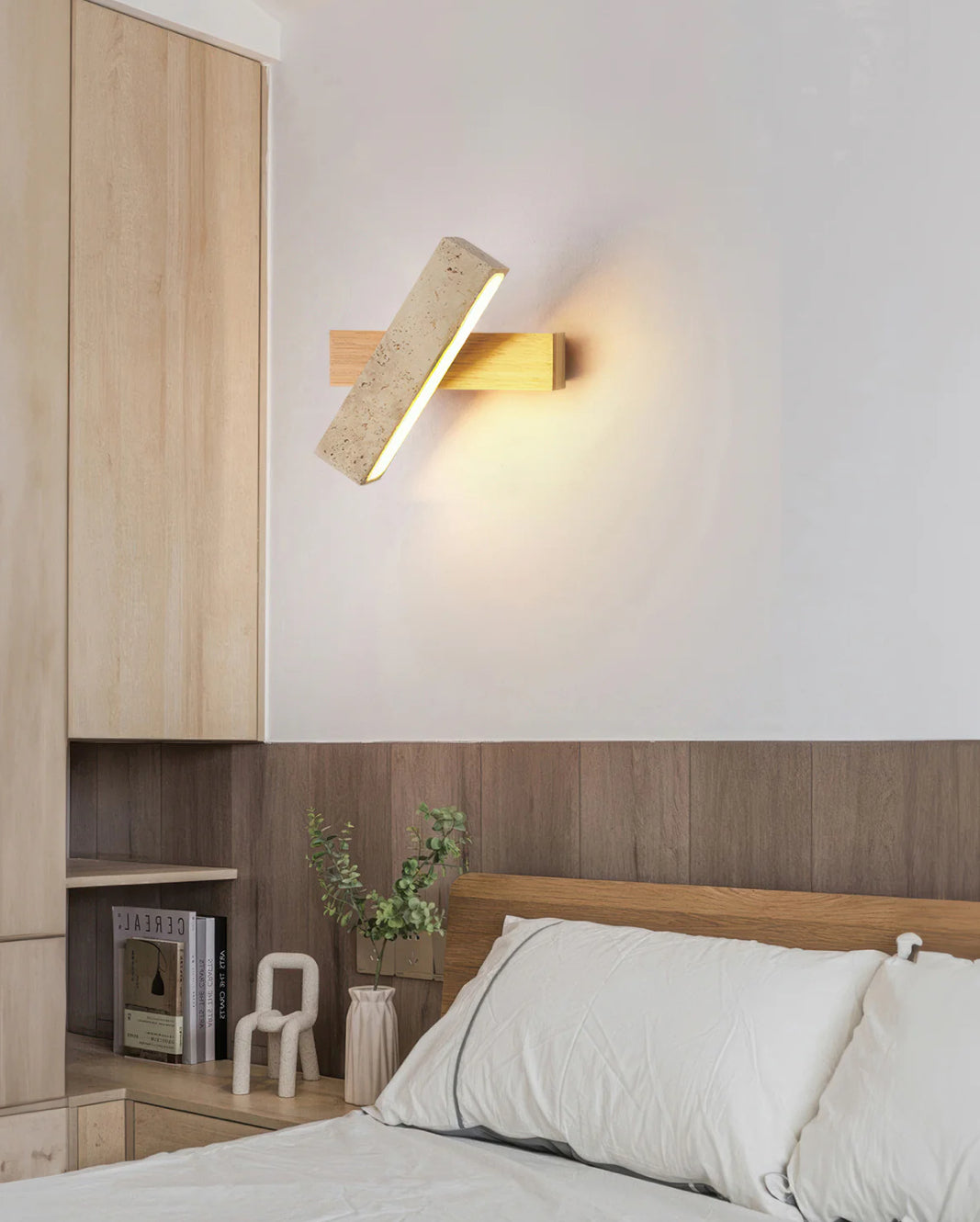 JIMBARAN – Applique murale orientable en bois et travertin pour une ambiance apaisante